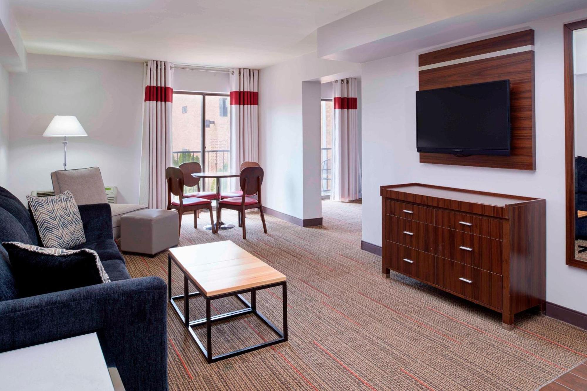 Four Points By Sheraton Detroit Новай Екстер'єр фото